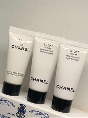 CHANEL NO1 serum and Le Lift Serum Set of three 5ML each